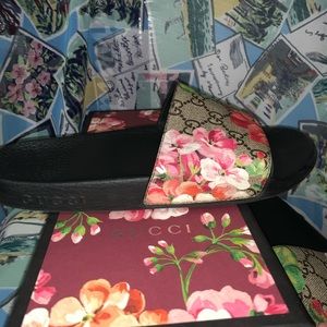 Gucci GG Blooms Supreme slide sandal